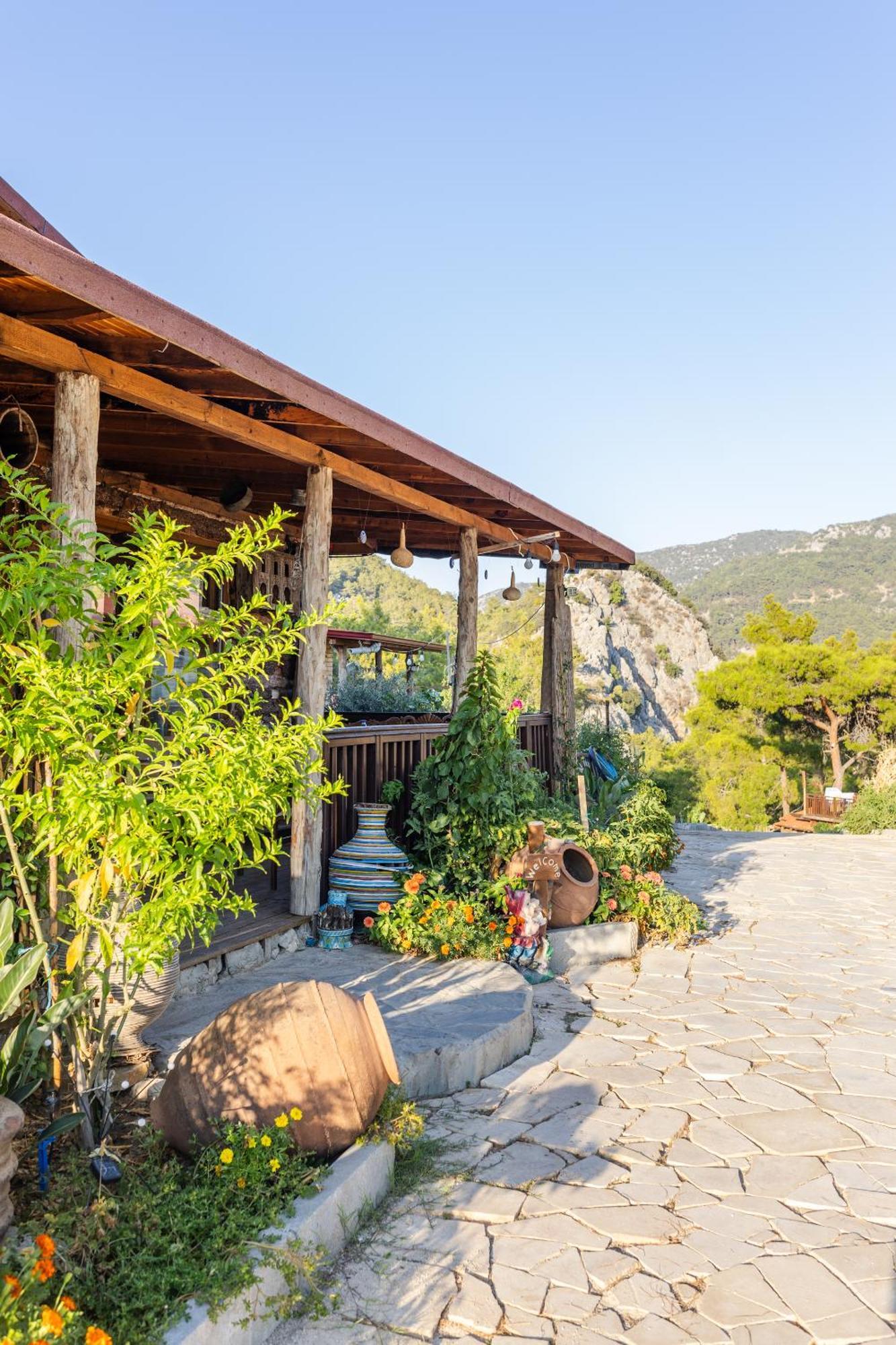 Kadir'S Eco Life Hotel Kumluca Bagian luar foto